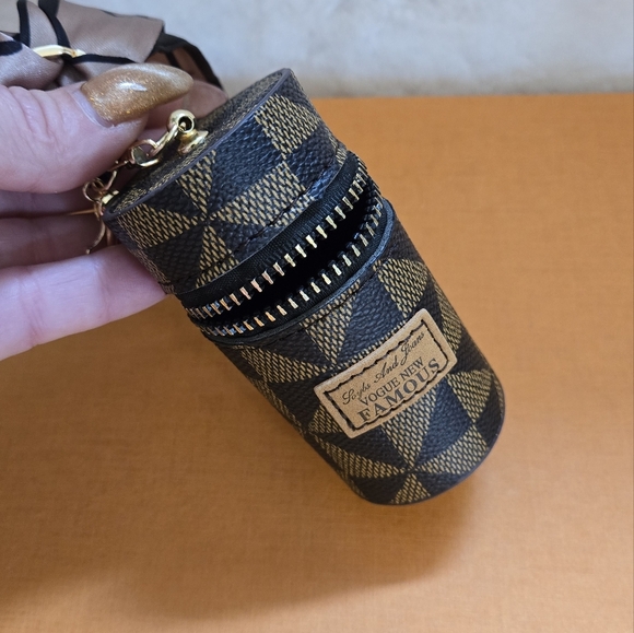 New small case with ribbon - Picture 7 of 7